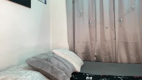 alejo_cute online show from May 2026 01:42:02 PM
