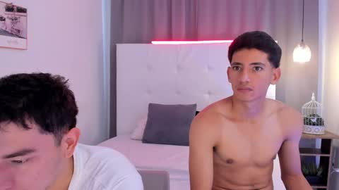 alejo_exotic online show from May 2026 01:07:01 PM