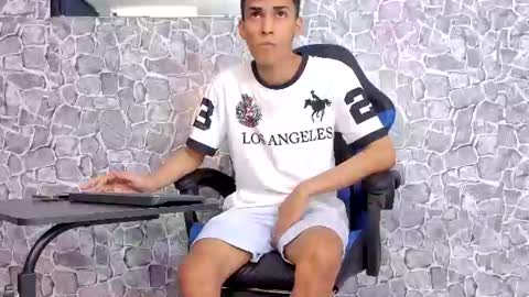 alejo peverell online show from June 2026 05:35:02 PM