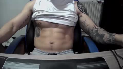Snapshot of alejoduarte16 chatting on May 2026 05:07:02 PM alejoduarte16 online show from May 2026 05:07:02 PM