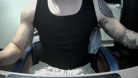 Snapshot of alejoduarte16 chatting on June 2026 04:20:02 PM alejoduarte16 online show from June 2026 04:20:02 PM