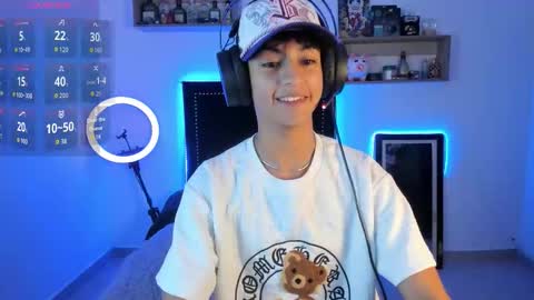 Snapshot of alejoo_storms chatting on November 2025 03:49:01 AM alejo online show from November 2025 03:49:01 AM