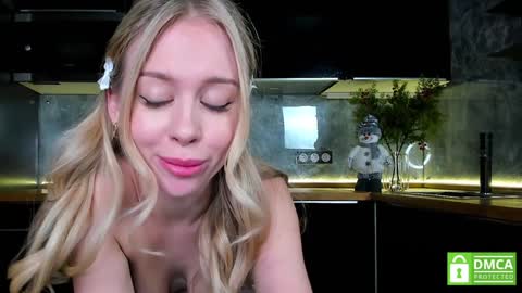 Snapshot of aleksa_cutie chatting on January 2025 03:44:01 PM Next stream - 2 dec -  online show from January 2025 03:44:01 PM