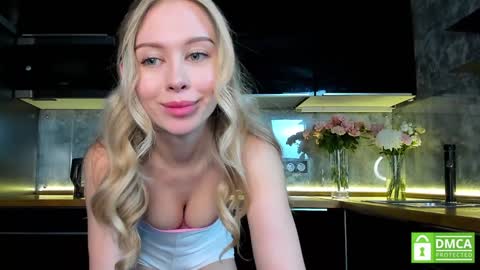 Snapshot of aleksa_cutie chatting on January 2025 10:39:01 AM Next stream - 2 dec -  online show from January 2025 10:39:01 AM