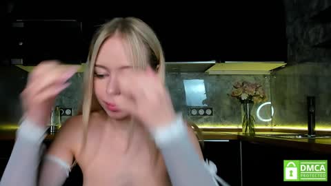 Snapshot of aleksa_cutie chatting on January 2025 12:49:01 PM Next stream - 2 dec -  online show from January 2025 12:49:01 PM