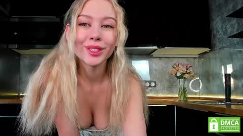 Snapshot of aleksa_cutie chatting on January 2025 09:50:02 AM Next stream - 2 dec -  online show from January 2025 09:50:02 AM