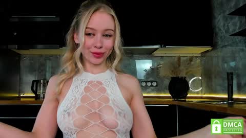 Snapshot of aleksa_cutie chatting on January 2025 09:08:01 AM Next stream - 2 dec -  online show from January 2025 09:08:01 AM