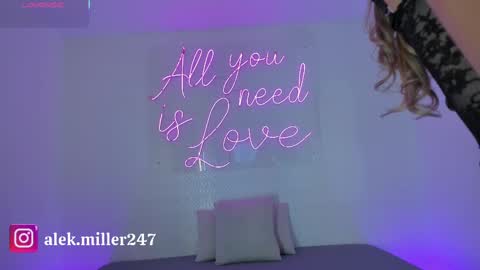Aleksandra  online show from September 2025 12:17:01 PM