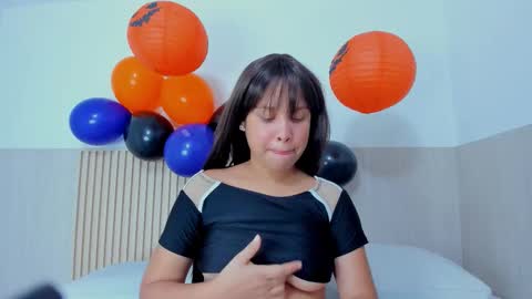 ALENA online show from November 2025 01:29:01 AM