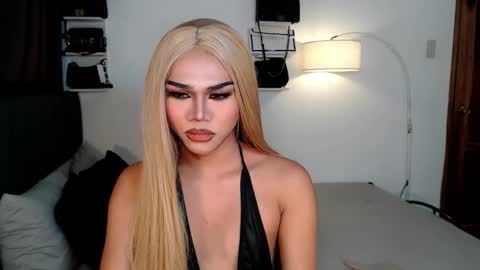 Snapshot of alenajones chatting on January 2025 08:42:01 AM alenajones online show from January 2025 08:42:01 AM