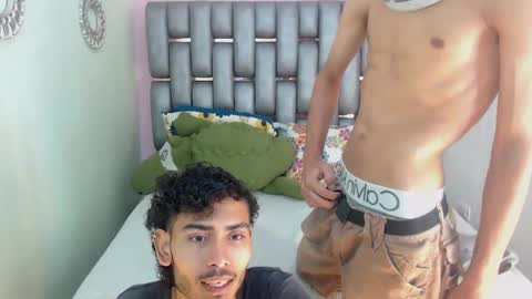 ALENDERS online show from September 2025 11:49:01 PM