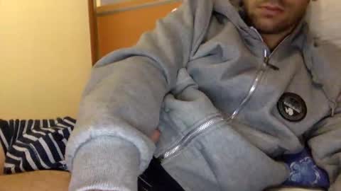 alesex90 online show from April 2026 09:04:01 AM