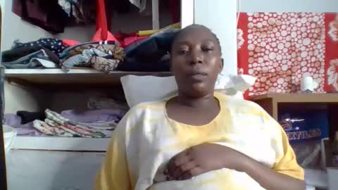 Noreen Kennth and Emilly online show from October 2025 06:58:02 PM