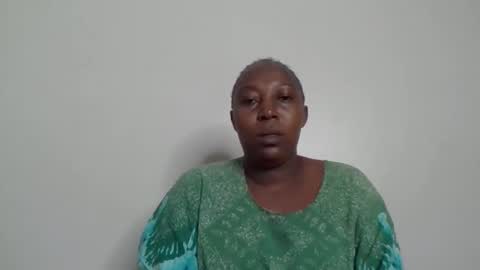 Noreen Kennth and Emilly online show from December 2025 06:18:01 AM