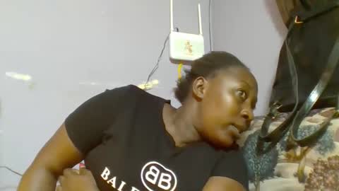 Snapshot of alesha_ chatting on April 2026 06:47:02 AM Noreen Kennth and Emilly online show from April 2026 06:47:02 AM