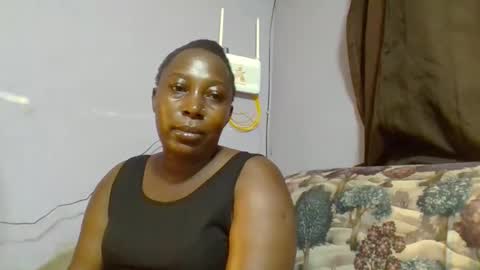 Snapshot of alesha_ chatting on April 2026 06:55:02 AM Noreen Kennth and Emilly online show from April 2026 06:55:02 AM