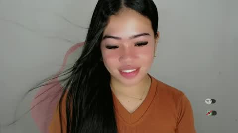 alesha_vibe_me online show from June 2026 06:17:01 PM
