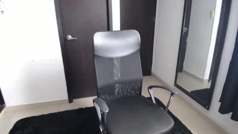 Snapshot of aleska666 chatting on February 2025 03:25:02 PM aleska666 online show from February 2025 03:25:02 PM