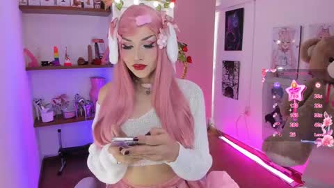 Alessa online show from February 2025 07:07:01 PM