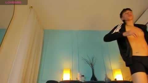 Alessandro Dybala online show from January 2025 06:24:02 PM