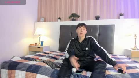 Alessandro Dybala online show from March 2025 03:41:01 PM