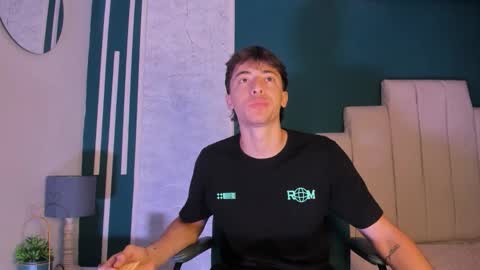 Alessandro Dybala online show from October 2025 12:04:02 PM