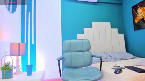 Alessandro Dybala online show from December 2025 12:23:02 PM