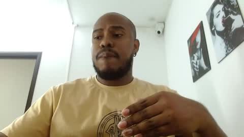 alessandro hamed online show from April 2026 01:41:01 PM