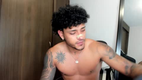 Alessandro Vanni online show from January 2025 05:01:01 AM