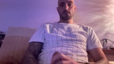 alessandromori91 online show from February 2026 09:37:02 PM