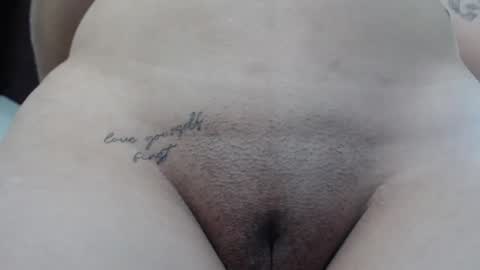 Snapshot of alessia_beth chatting on February 2025 03:03:02 PM ALESSIA online show from February 2025 03:03:02 PM