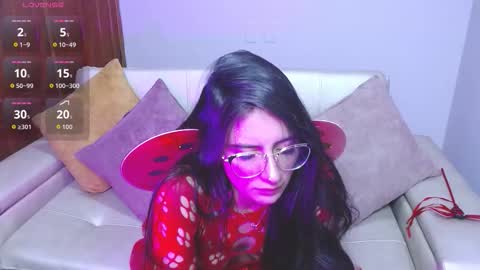Snapshot of alessia_moore chatting on October 2025 01:45:02 PM Alessia online show from October 2025 01:45:02 PM