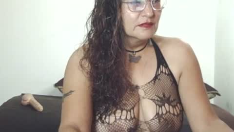 Snapshot of alessiabobs chatting on June 2026 11:05:01 PM Allesiaboobs online show from June 2026 11:05:01 PM