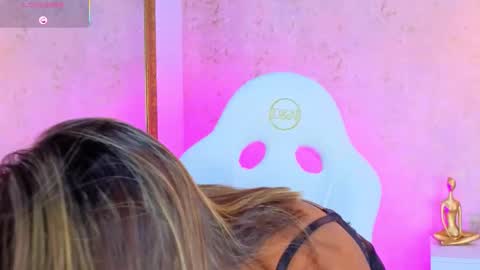 Alessia online show from November 2025 02:54:02 AM