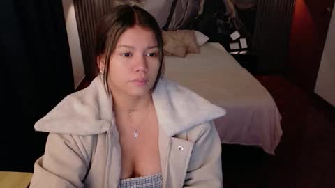 alessiamonroe_ online show from February 2026 01:42:01 PM