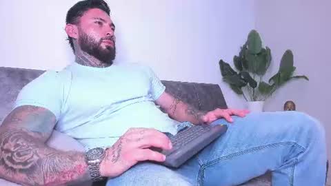 Snapshot of alessrose22 chatting on July 2026 08:59:02 PM Aless Rose online show from July 2026 08:59:02 PM