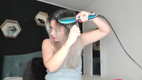 Snapshot of alesys69 chatting on January 2025 10:31:01 PM alesys69 online show from January 2025 10:31:01 PM