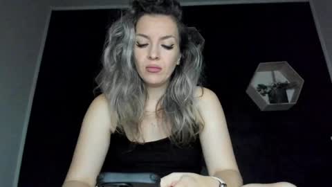 alesys69 online show from May 2026 09:42:01 PM