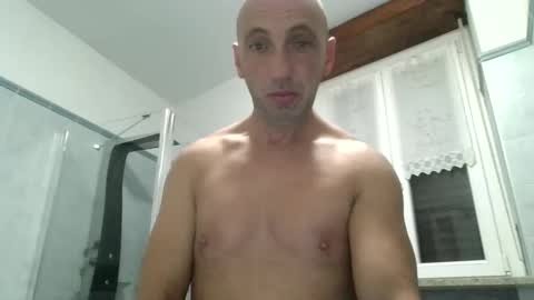 alex120475 online show from January 2026 09:31:01 PM