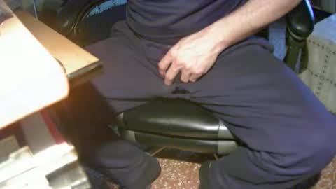 Snapshot of alex81pv1981 chatting on January 2025 03:44:01 PM alex81pv1981 online show from January 2025 03:44:01 PM