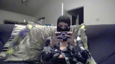 Snapshot of alex889215 chatting on February 2025 07:34:01 AM alex online show from February 2025 07:34:01 AM