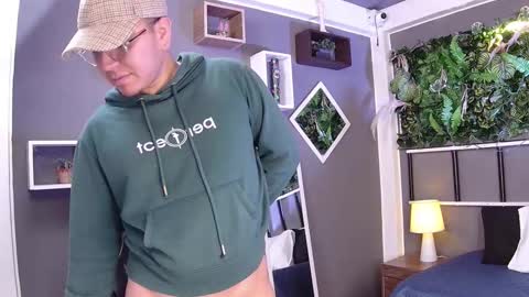 Alex online show from March 2025 03:29:01 PM