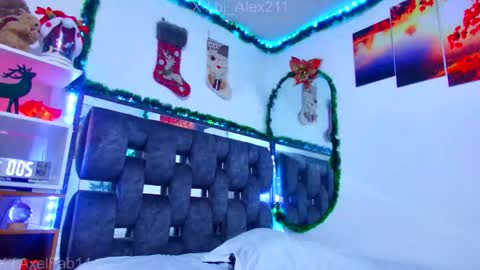 Snapshot of alex_and_fabian chatting on December 2025 03:36:01 AM sneider online show from December 2025 03:36:01 AM