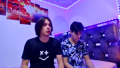 Snapshot of alex_and_fabian chatting on February 2026 04:13:02 AM sneider online show from February 2026 04:13:02 AM