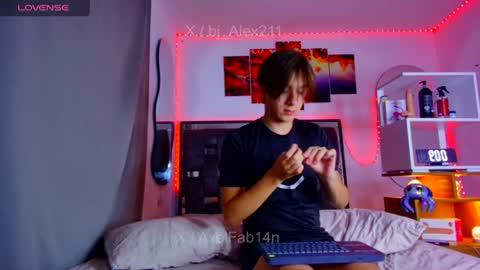 Snapshot of alex_and_fabian chatting on July 2026 03:00:02 AM sneider online show from July 2026 03:00:02 AM