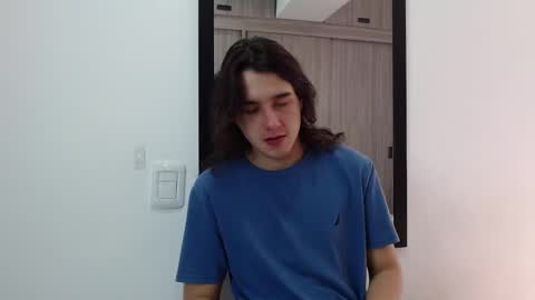 alex_connorr online show from February 2025 03:16:01 PM