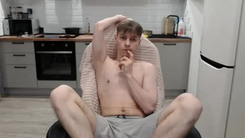 Alex online show from November 2025 09:59:01 PM