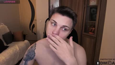 alex_milson online show from November 2025 11:37:01 PM