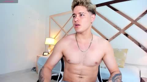 Snapshot of alex_pierce_ chatting on March 2026 07:31:02 PM Alex online show from March 2026 07:31:02 PM