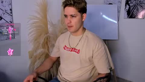 Snapshot of alex_pierce_ chatting on March 2026 07:50:01 PM Alex online show from March 2026 07:50:01 PM